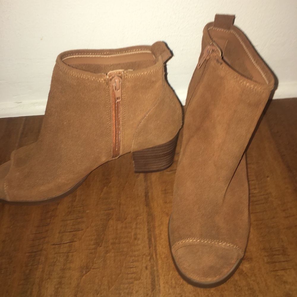 New booties!